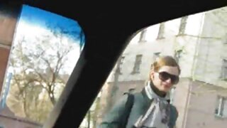 ელეგანტური შავგვრემა ...